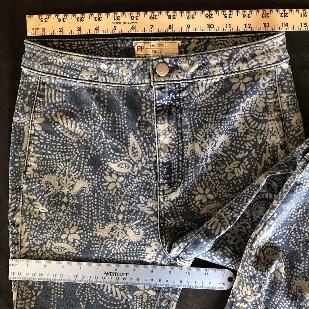 Free People Printed Embellished Just Float On Flare Size 27 - Picture 10 of 16
